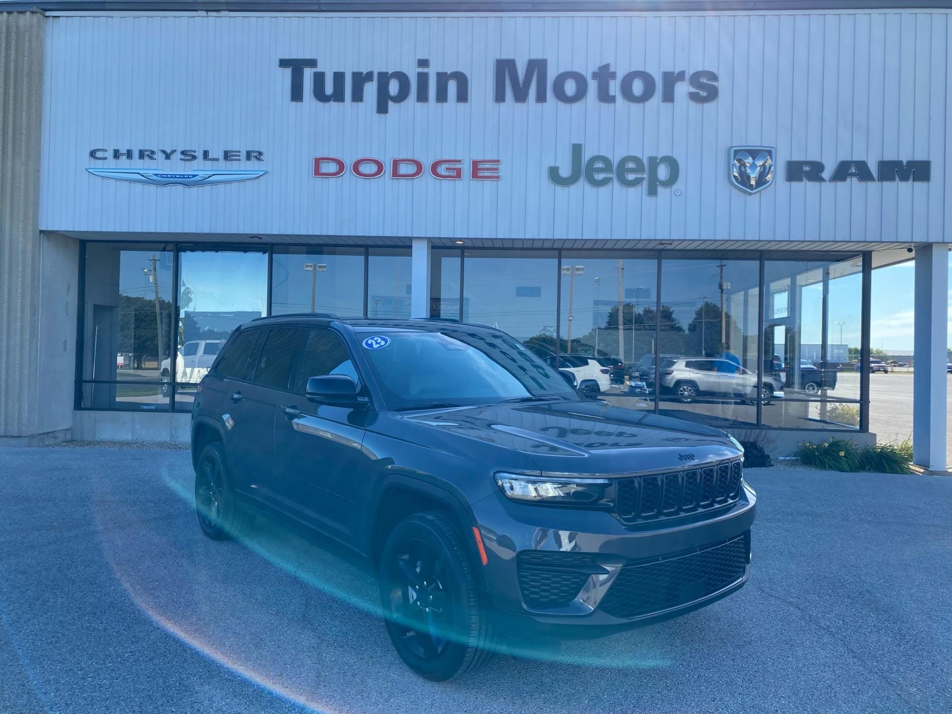 2023 Jeep Grand Cherokee 1C4RJHAG4P8883188