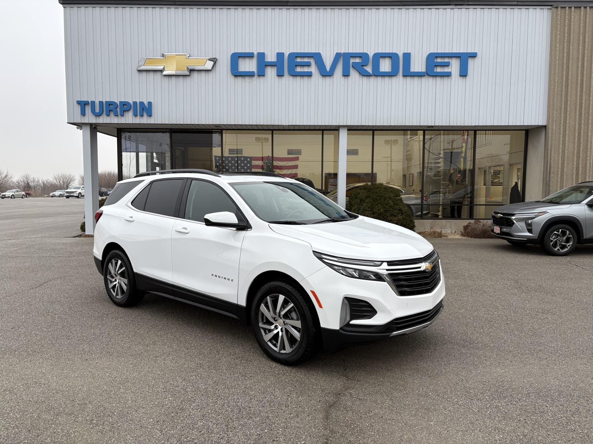 2022 Chevrolet Equinox 3GNAXUEV4NL261404