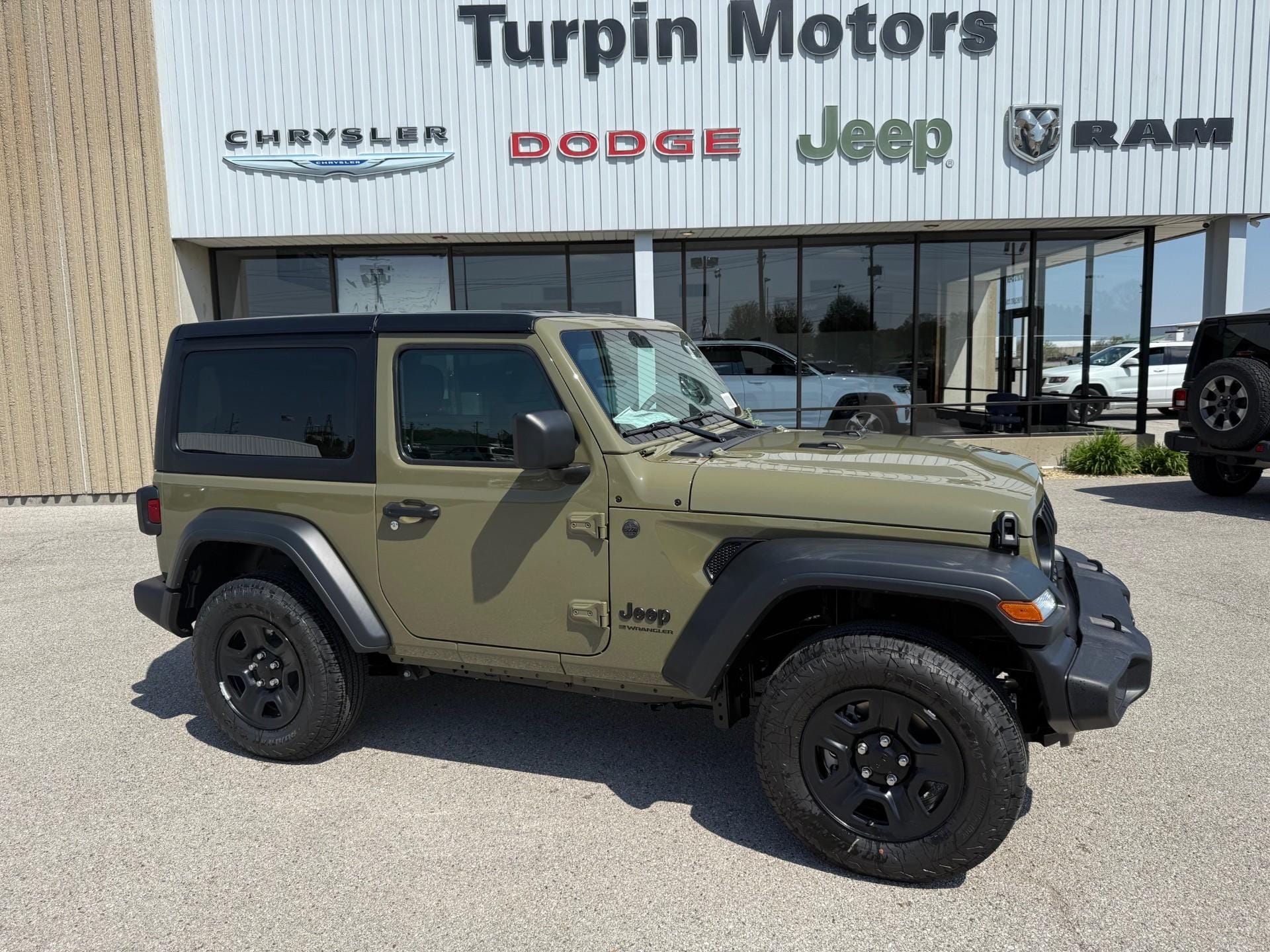 2025 Jeep Wrangler 1C4PJXAG2SW574471